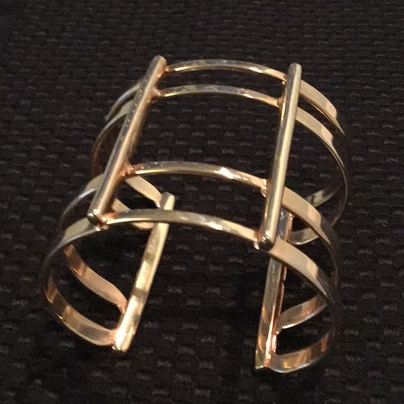 Jewelry - Rose Gold Tone Bracelet